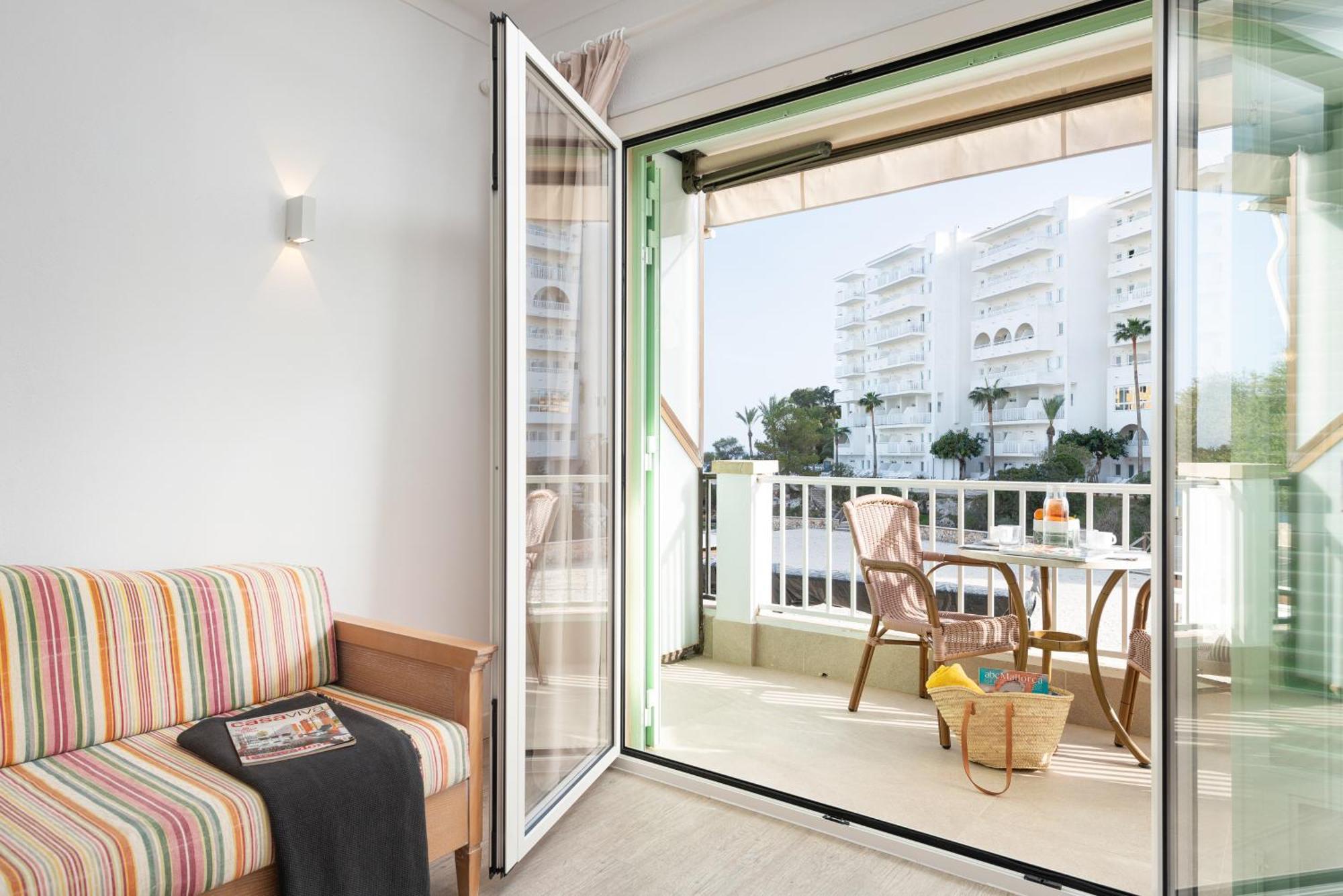Apartamentos Playa Marina Cala Ferrera  Exterior photo