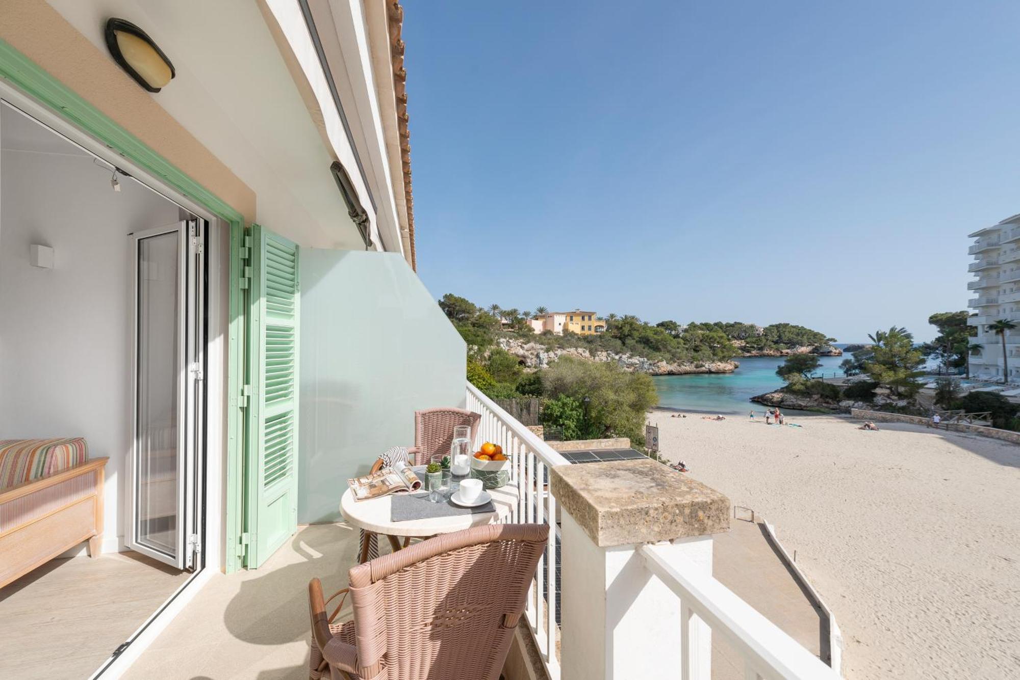 Apartamentos Playa Marina Cala Ferrera  Exterior photo