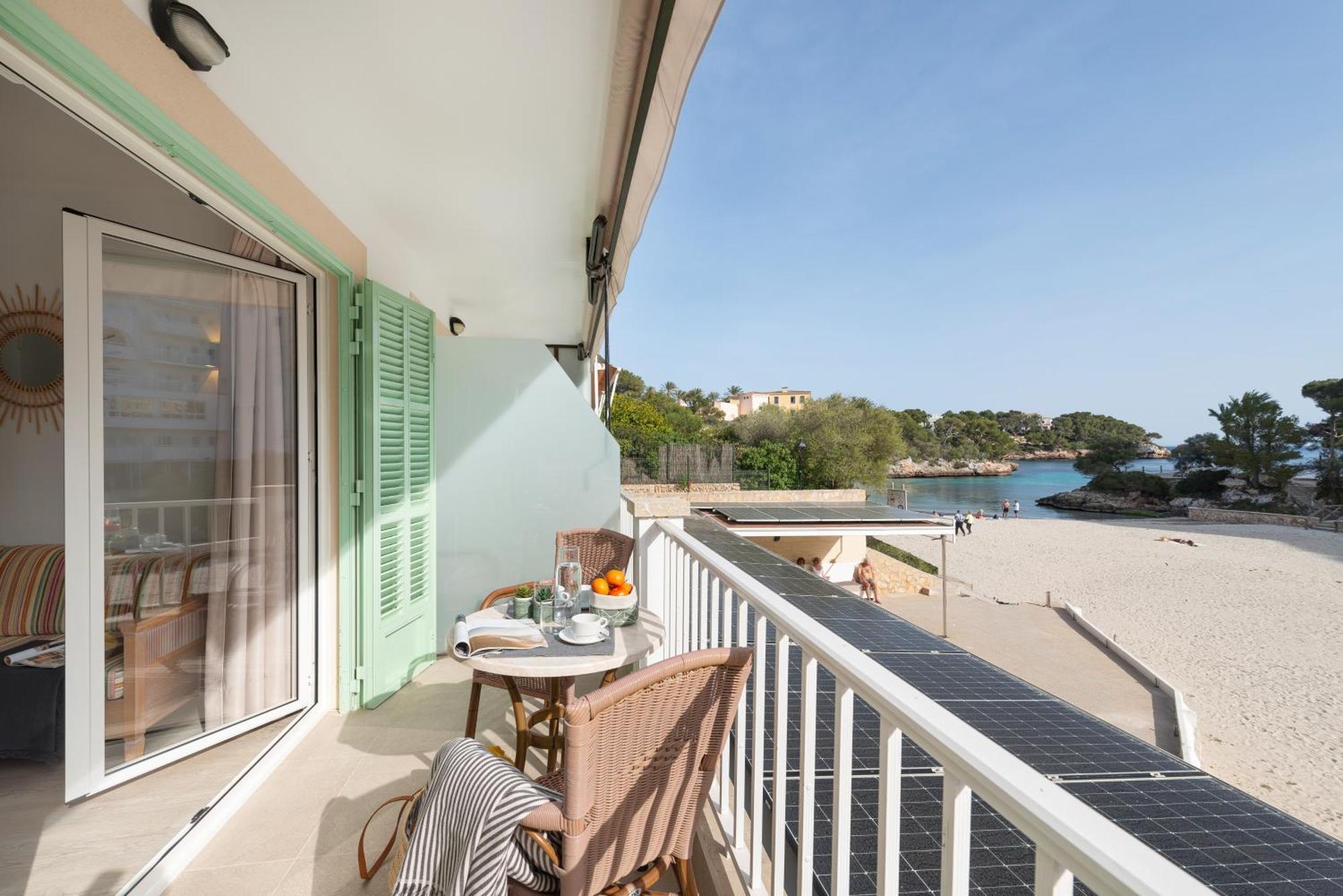 Apartamentos Playa Marina Cala Ferrera  Exterior photo