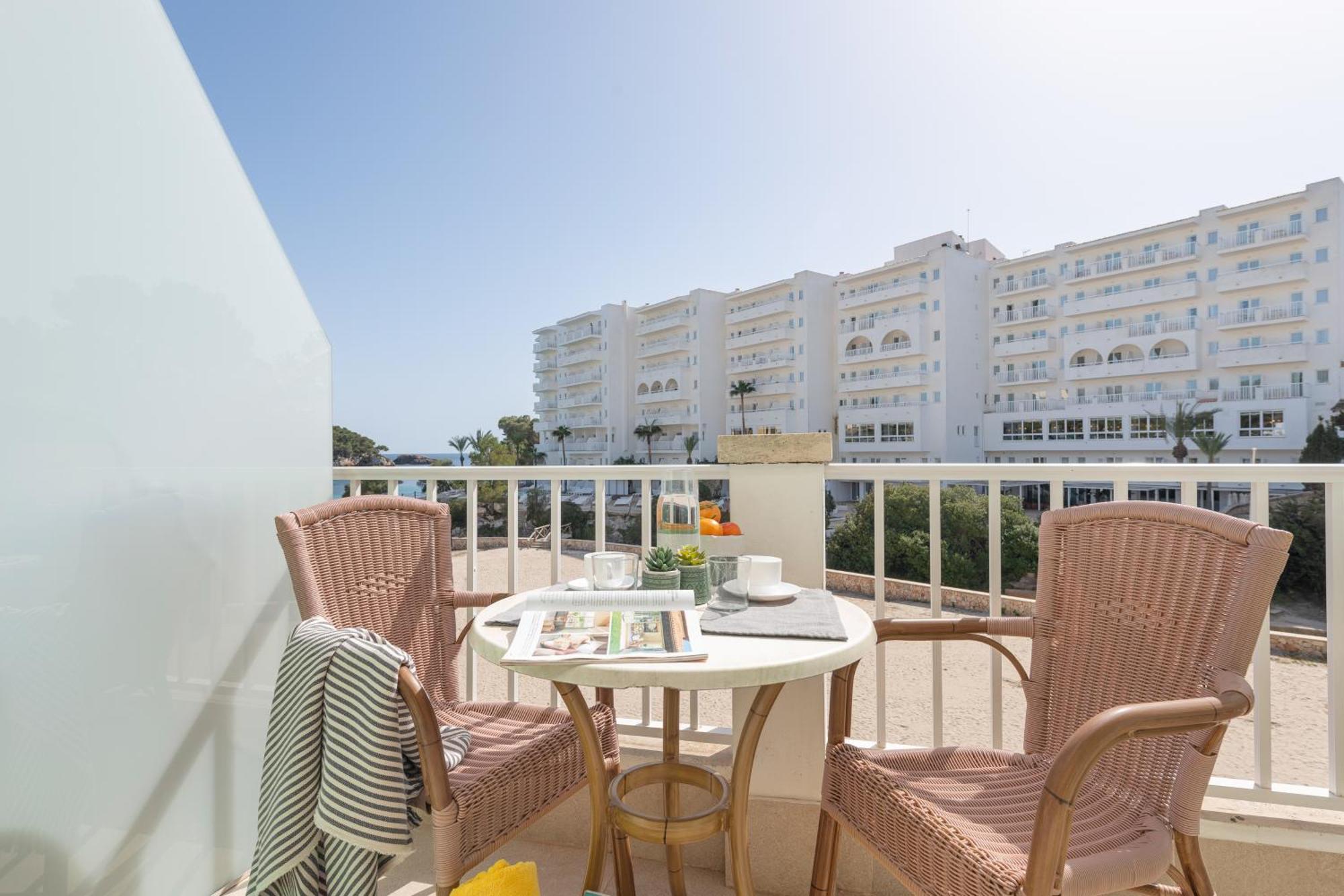 Apartamentos Playa Marina Cala Ferrera  Exterior photo